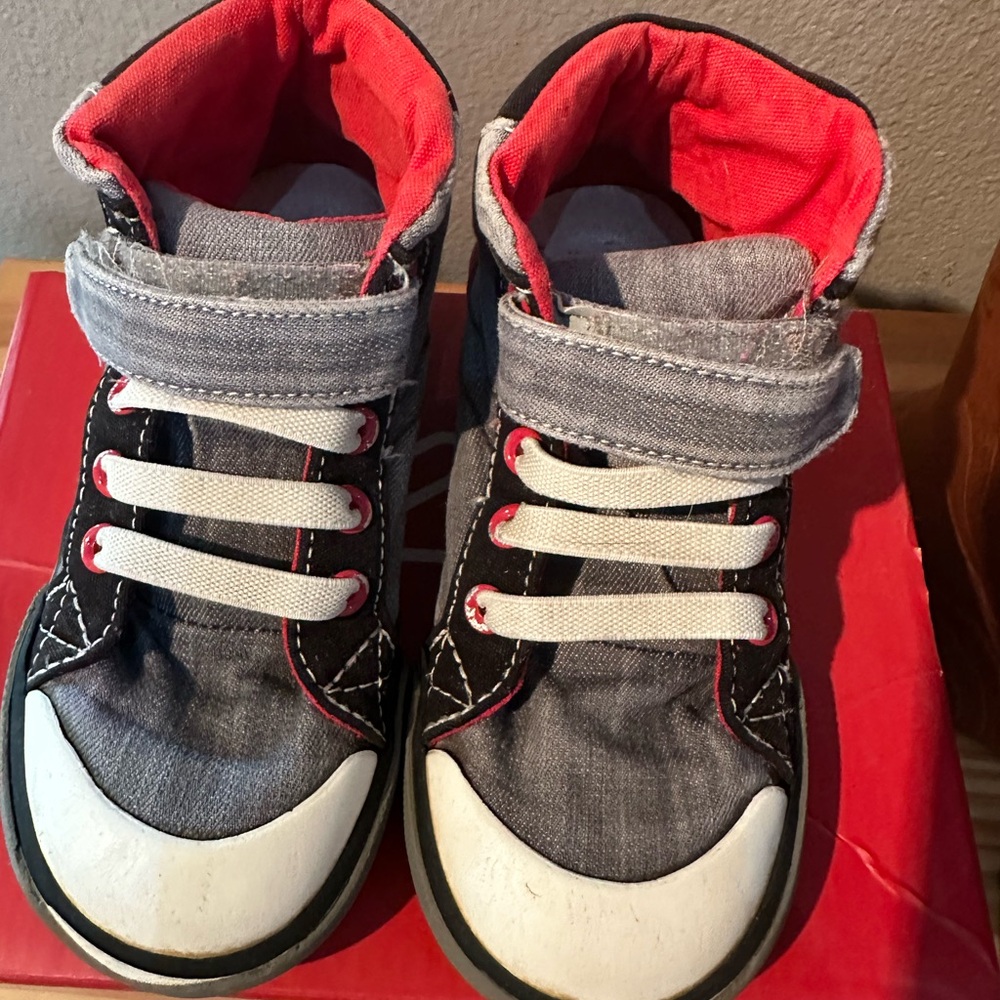 See Kai Run High-Top Sneakers: Dane in Gray Denim/Black